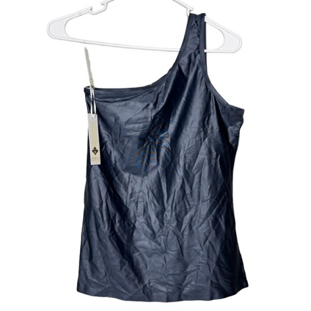 Fierce and Regal‎ the one shoulder top